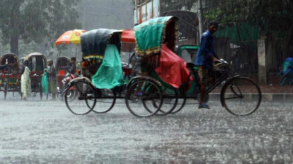 সন্ধ্যার মধ্যে ৬ অঞ্চলে ঝড়বৃষ্টির আভাস