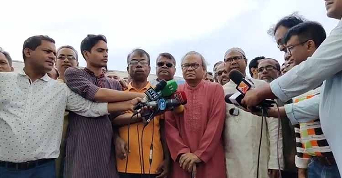 নির্দলীয় তত্ত্বাবধায়ক সরকারের পক্ষে গোটাজাতি ঐক্যবদ্ধ: রিজভী