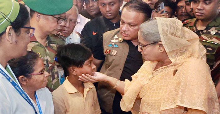 ছোট্ট রাব্বির দায়িত্ব নিলেন প্রধানমন্ত্রী শেখ হাসিনা