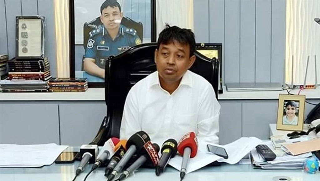 ২৮ অক্টোবর কেন্দ্রীয় নেতাদের নির্দেশেই বিএনপি কর্মীদের তাণ্ডব: ডিবি হারুন