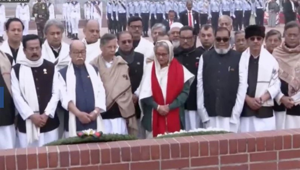 জাতীয় স্মৃতিসৌধে শ্রদ্ধা জানিয়েছেন নতুন মন্ত্রিসভার সদস্যরা