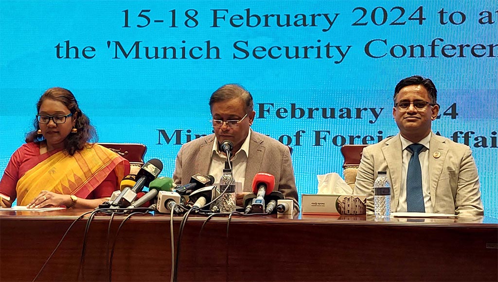 জার্মান সফরে জেলনস্কির সঙ্গে বৈঠক করবেন প্রধানমন্ত্রী