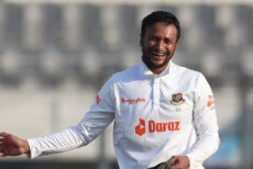 চট্টগ্রাম টেস্ট দিয়ে আবারও দলে ফিরলেন সাকিব