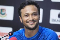 বাংলাদেশের বিপক্ষে খেলবেন সাকিব