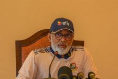 ভারতে নিরাপত্তা ইস্যুতে মুখ খুললেন হাথুরুসিংহে