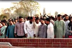 স্মৃতিসৌধে জাতীয় নাগরিক পার্টির নেতাদের শ্রদ্ধা